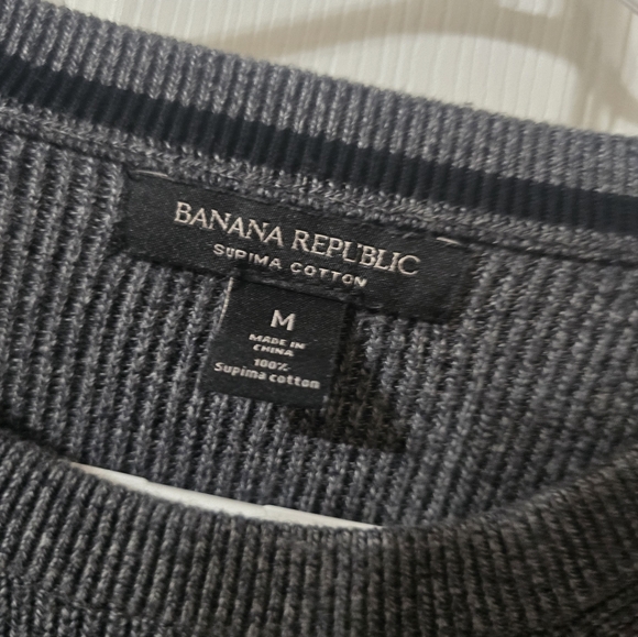 Banana Republic Supima Cotton Cable Knit Crewneck Sweater, Dark Gray, EUC! - Picture 11 of 11
